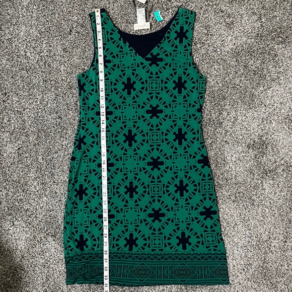 Magnolia Grace Reversible dress; NWT, size Petite Small (SP) - Picture 9 of 13